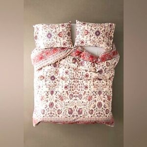 Twin Mazakeen Duvet Set